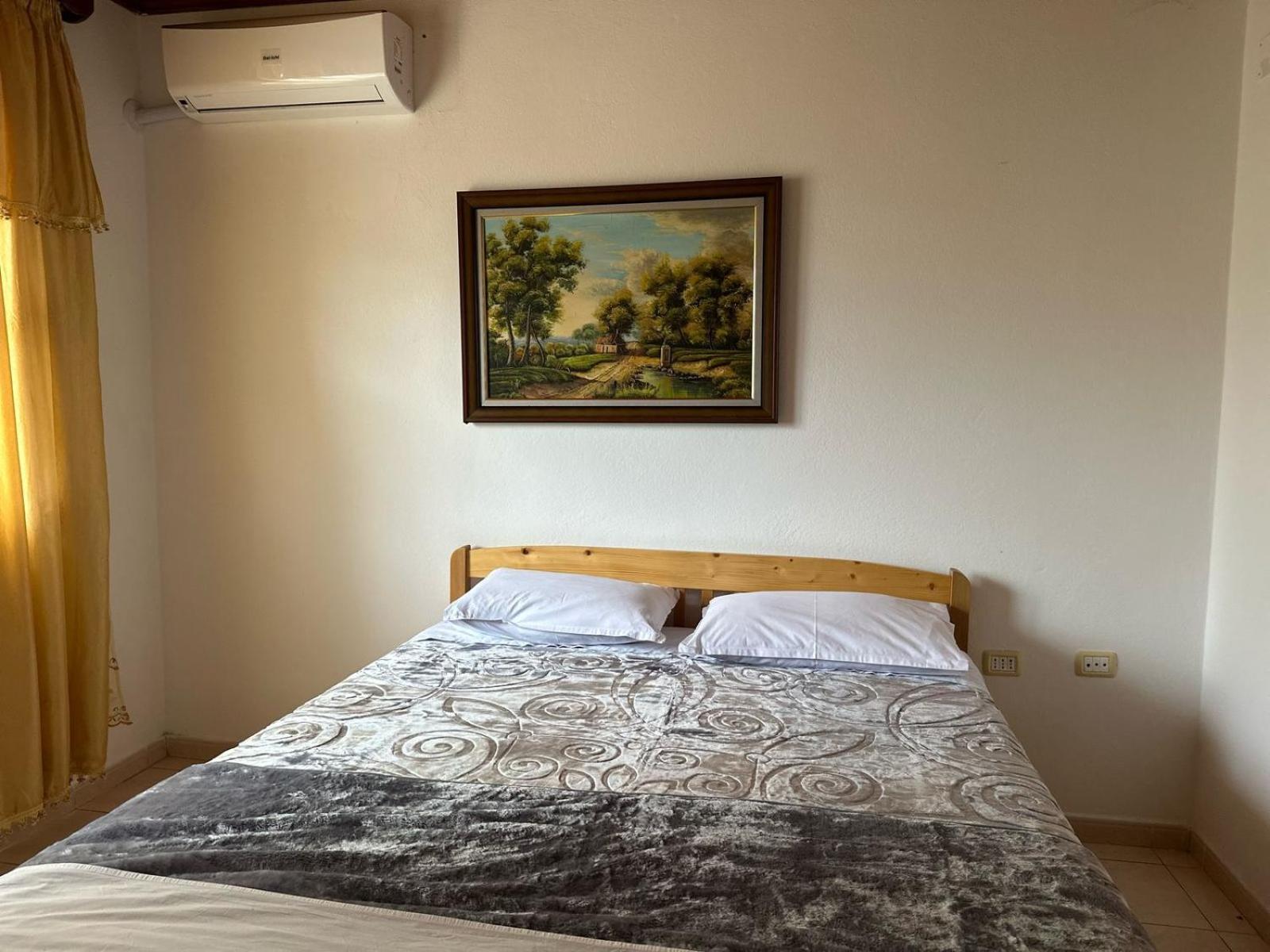 Maria Guest House Permet Ngoại thất bức ảnh